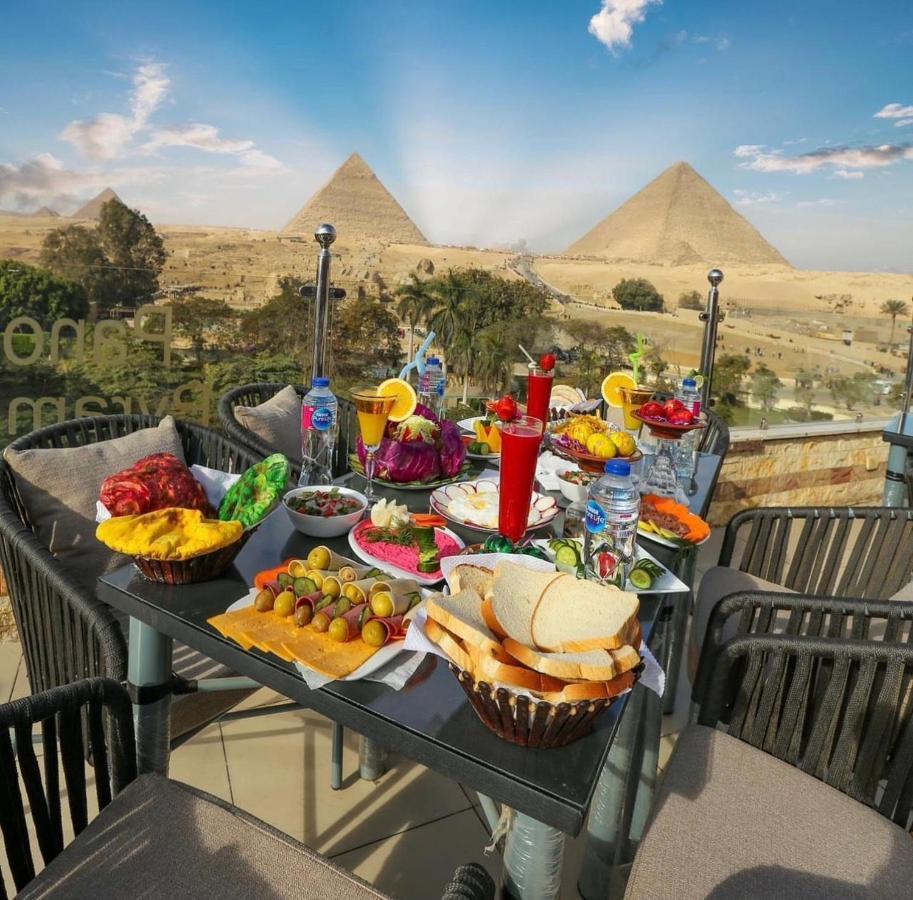 Hotel Panorama View Pyramids 3*